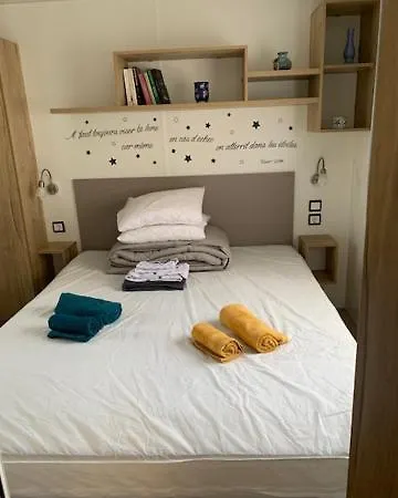 Mobilhome 波讷地区圣朱利安